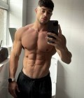 Dating Man Pakistan to Bangkok  : Zach, 29 years